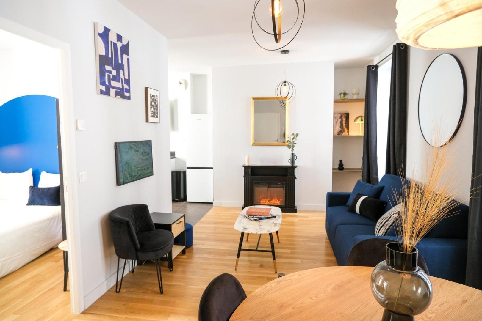 La Cour Des Senteurs / F2 Chateau De Apartment *